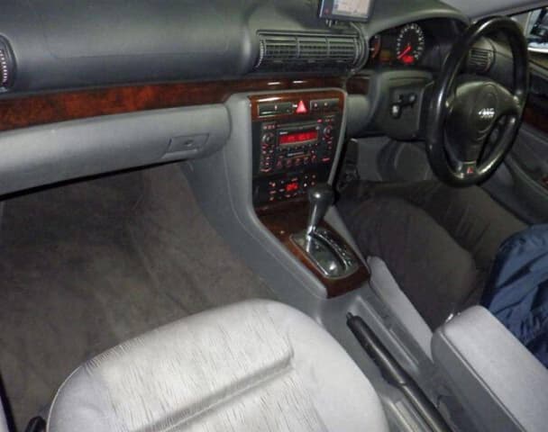 2001 Audi A4 Avant JDM car for sale — photo 5 of 6