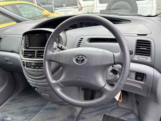 2000 Toyota Estima JDM car for sale — photo 5 of 7