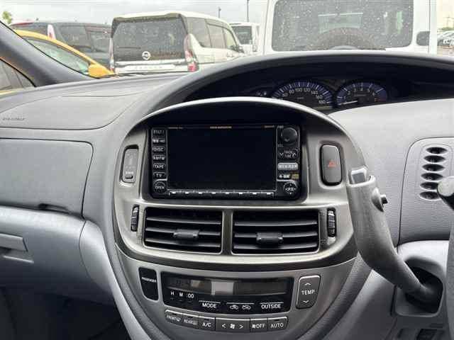2000 Toyota Estima JDM car for sale — photo 6 of 7