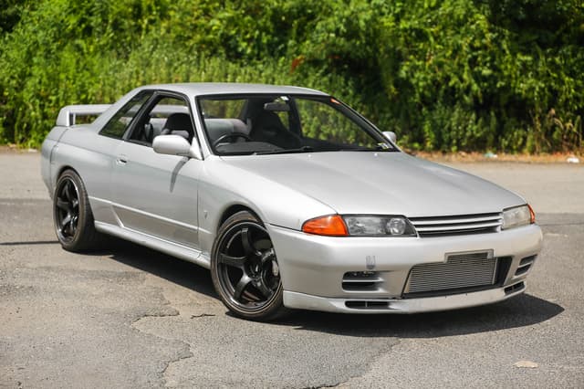 1991 Nissan Skyline JDM car for sale — photo 16 of 25