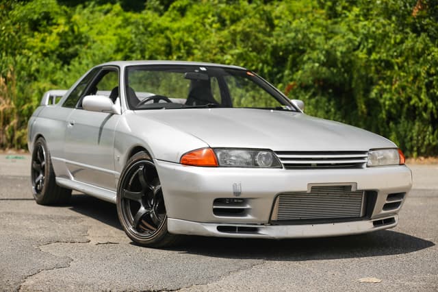 1991 Nissan Skyline JDM car for sale — photo 19 of 25