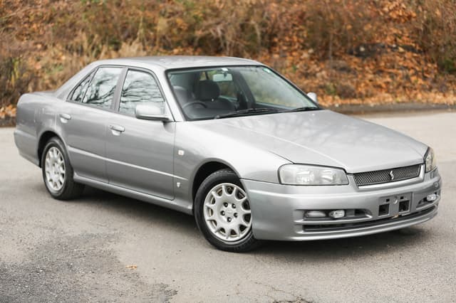 1998 Nissan Skyline JDM car for sale — photo 21 of 25