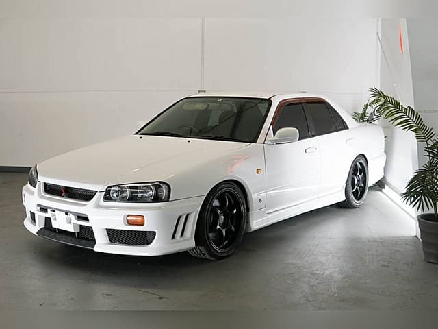 1998 Nissan Skyline JDM car for sale — photo 7 of 10