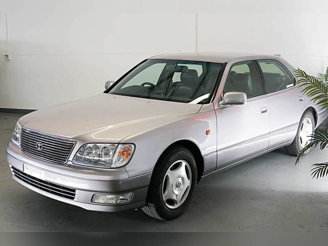 1997 Toyota Celsior JDM car for sale — photo 2 of 10