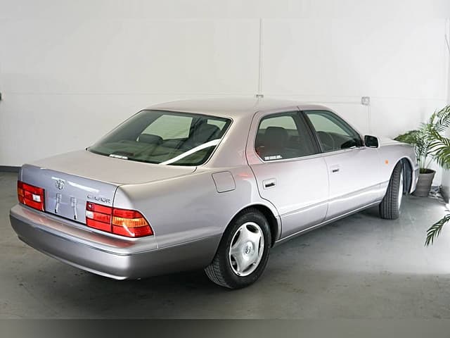 1997 Toyota Celsior JDM car for sale — photo 4 of 10