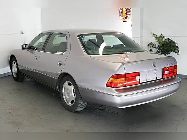 1997 Toyota Celsior JDM car for sale — photo 6 of 10