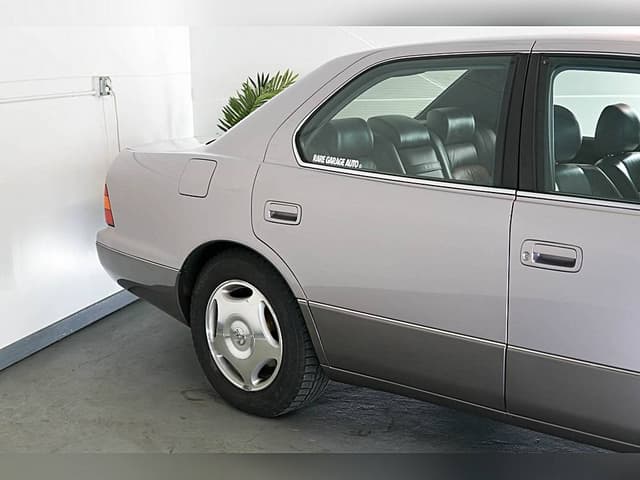 1997 Toyota Celsior JDM car for sale — photo 7 of 10