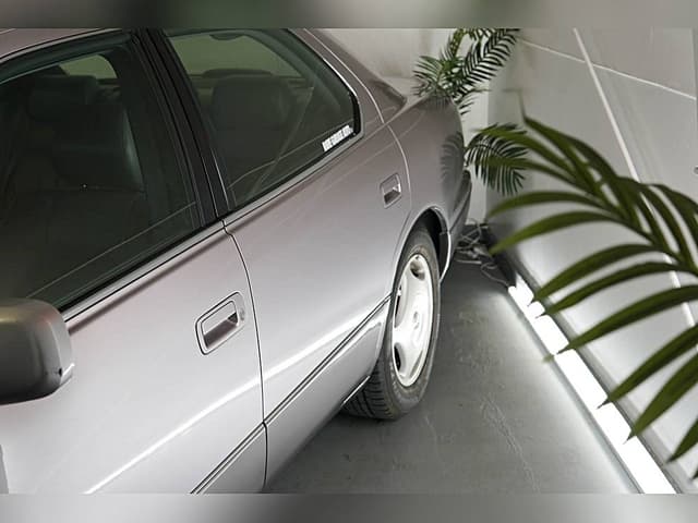 1997 Toyota Celsior JDM car for sale — photo 8 of 10