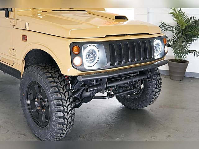 1998 Suzuki Jimny JDM car for sale — photo 5 of 10