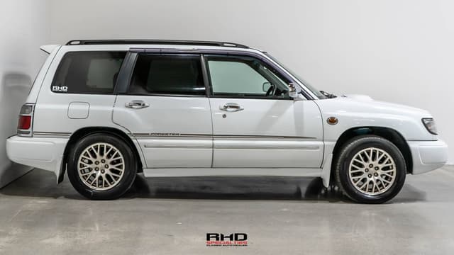 1999 Subaru Forester JDM car for sale — photo 8 of 10