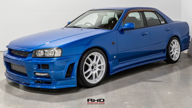 2000 Nissan Skyline JDM car for sale — photo 3 of 10