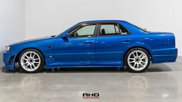 2000 Nissan Skyline JDM car for sale — photo 4 of 10