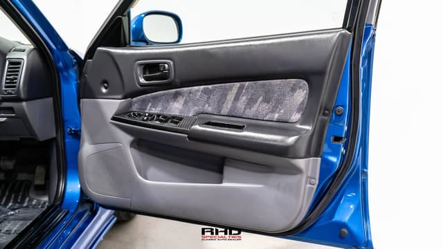 2000 Nissan Skyline JDM car for sale — photo 9 of 10