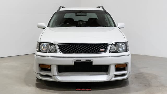 1998 Nissan Stagea JDM car for sale — photo 2 of 10