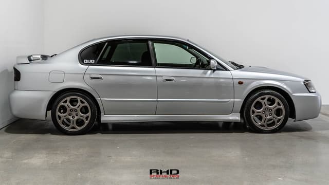 2001 Subaru Legacy JDM car for sale — photo 8 of 10