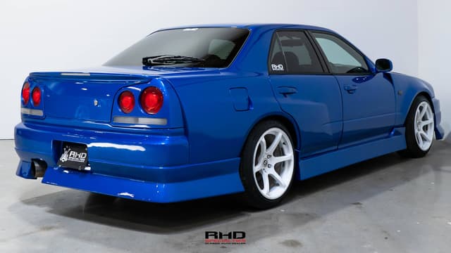 2001 Nissan Skyline JDM car for sale — photo 8 of 10