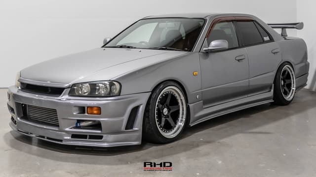 1999 Nissan Skyline JDM car for sale — photo 3 of 10