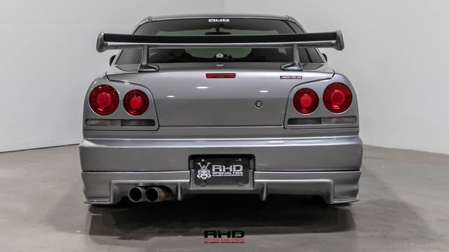 1999 Nissan Skyline JDM car for sale — photo 6 of 10