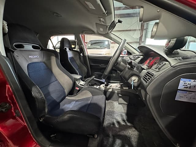 2001 Mitsubishi Lancer Evolution JDM car for sale — photo 12 of 25