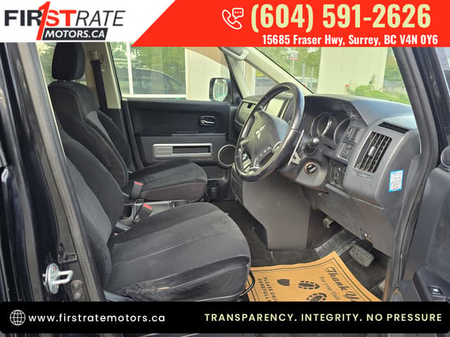 2009 Mitsubishi Delica JDM car for sale — photo 10 of 21