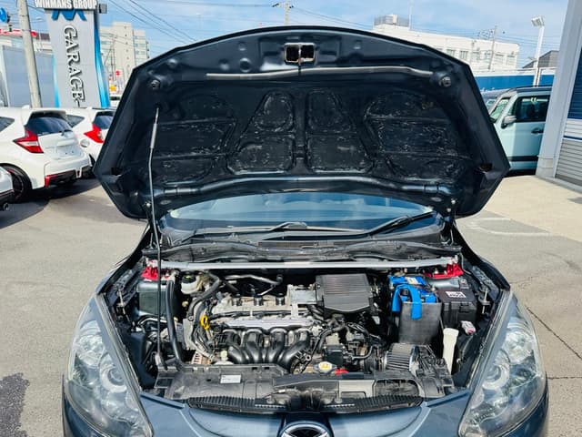2007 Mazda Demio JDM car for sale — photo 22 of 24