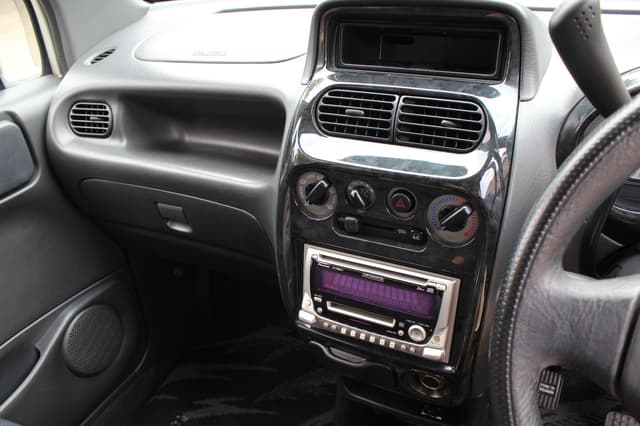 2001 Daihatsu Move JDM car for sale — photo 17 of 25