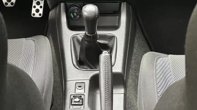 2004 Subaru Impreza JDM car for sale — photo 12 of 25