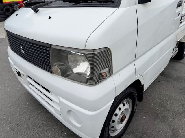 2001 Mitsubishi Minicab JDM car for sale — photo 8 of 24