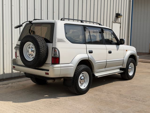 2000 Toyota Land Cruiser Prado JDM car for sale — photo 3 of 24