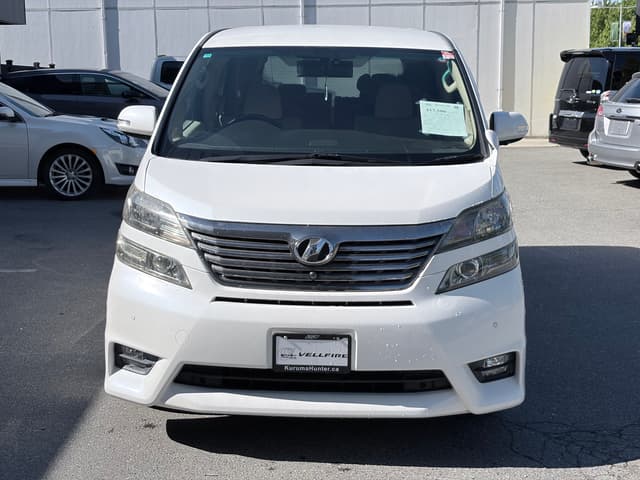 2008 Toyota Vellfire JDM car for sale — photo 2 of 21