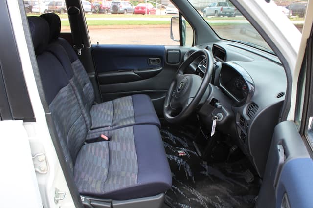 2001 Daihatsu Move JDM car for sale — photo 15 of 25