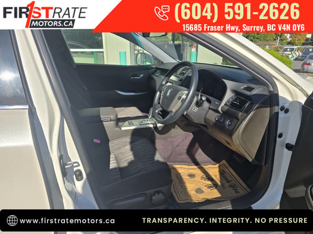 2011 Toyota Crown JDM car for sale — photo 10 of 19