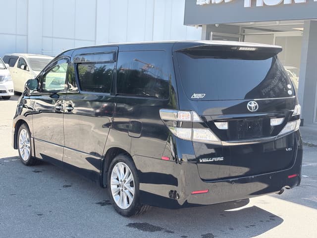 2009 Toyota Vellfire JDM car for sale — photo 5 of 19
