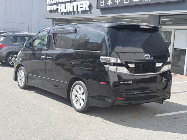 2009 Toyota Vellfire JDM car for sale — photo 5 of 22