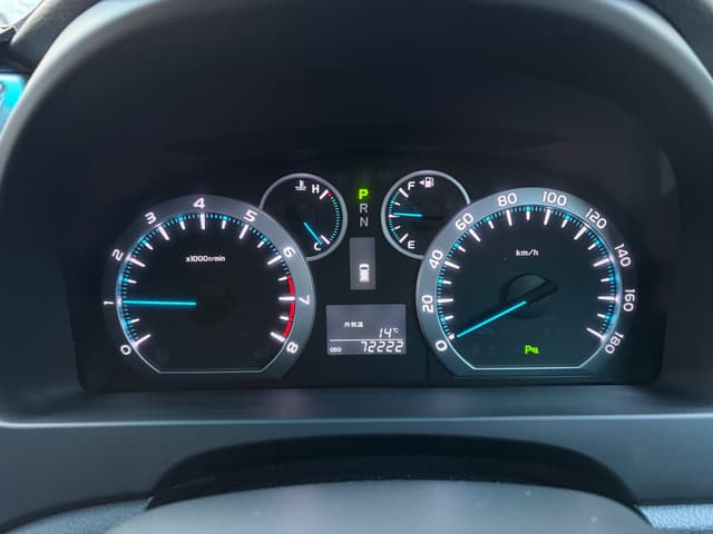 2008 Toyota Vellfire JDM car for sale — photo 9 of 18