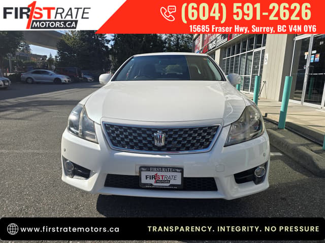 2011 Toyota Crown JDM car for sale — photo 3 of 19