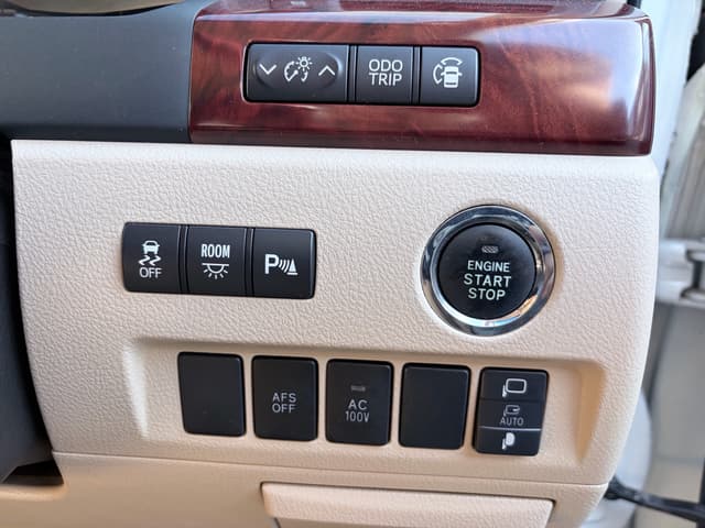 2010 Toyota Alphard JDM car for sale — photo 12 of 20