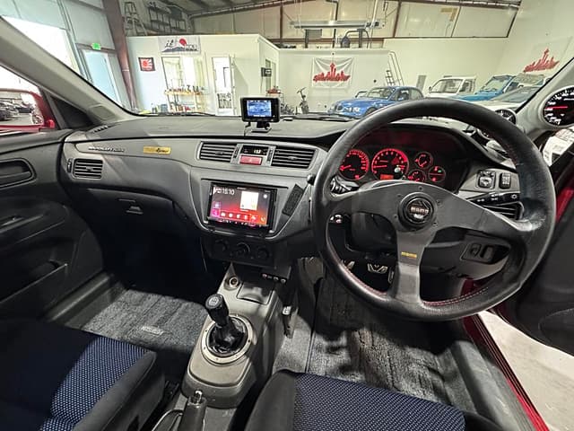 2001 Mitsubishi Lancer Evolution JDM car for sale — photo 14 of 25