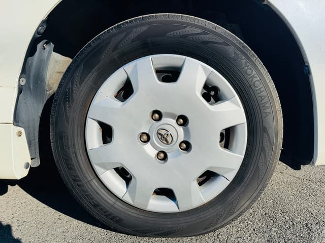 2010 Toyota Voxy JDM car for sale — photo 20 of 25