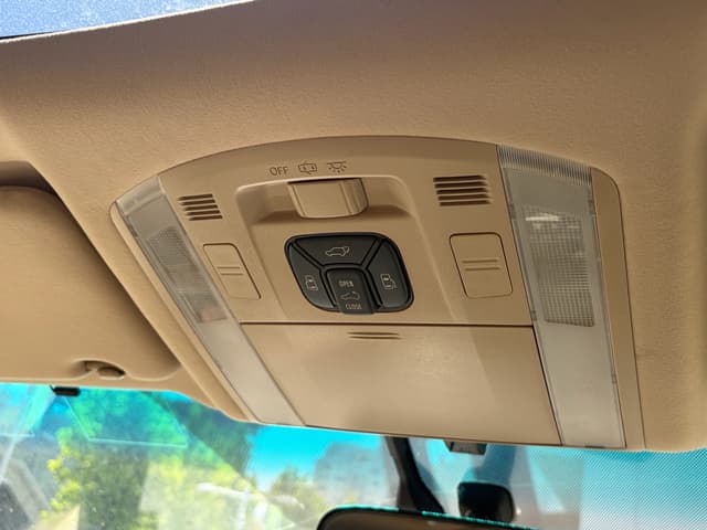 2008 Toyota Alphard JDM car for sale — photo 9 of 15