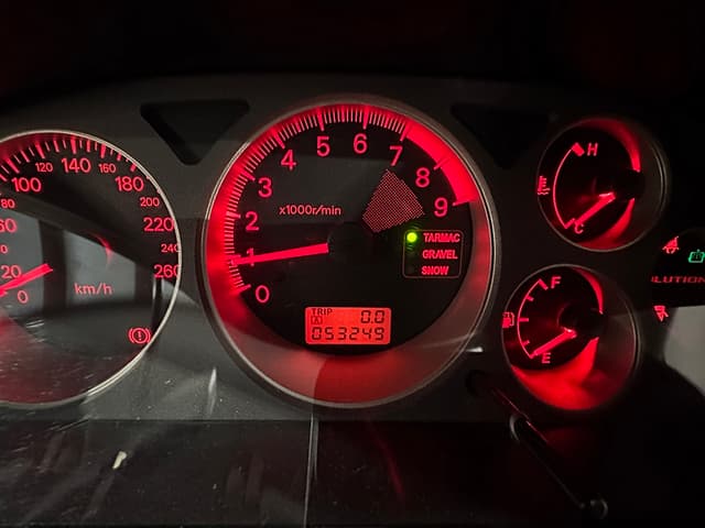 2001 Mitsubishi Lancer Evolution JDM car for sale — photo 16 of 25