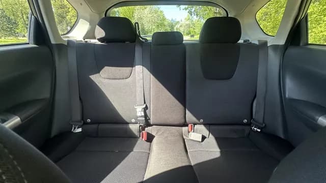 2009 Subaru Impreza JDM car for sale — photo 11 of 25