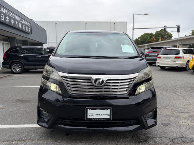 2009 Toyota Vellfire JDM car for sale — photo 2 of 17