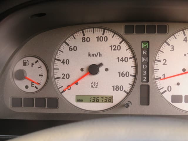 2000 Nissan Stagea JDM car for sale — photo 18 of 25