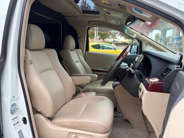 2010 Toyota Vellfire JDM car for sale — photo 17 of 25