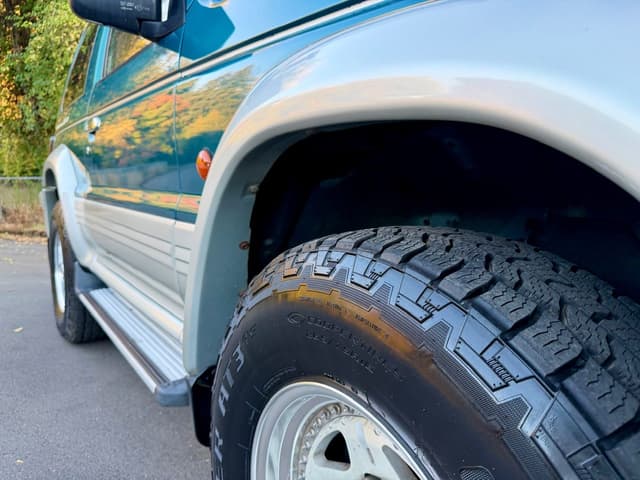 1994 Mitsubishi Pajero JDM car for sale — photo 20 of 25