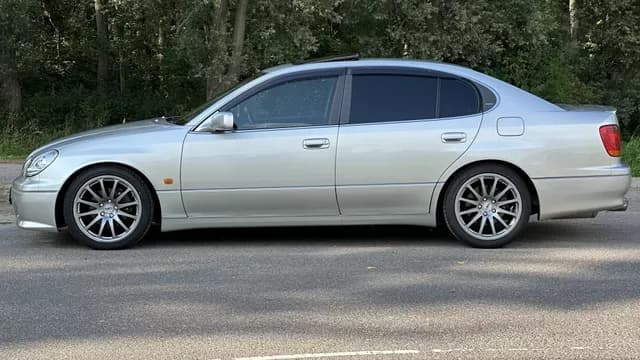 2002 Toyota Aristo JDM car for sale — photo 5 of 25