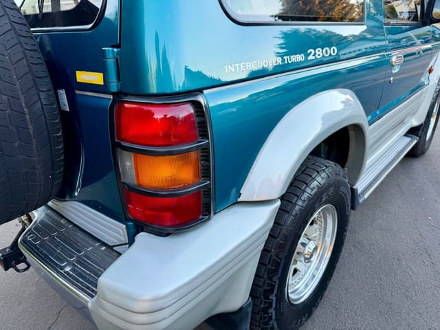 1994 Mitsubishi Pajero JDM car for sale — photo 14 of 25