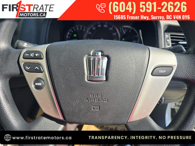 2011 Toyota Crown JDM car for sale — photo 18 of 19