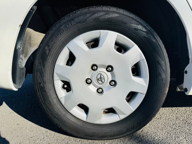 2010 Toyota Voxy JDM car for sale — photo 21 of 25